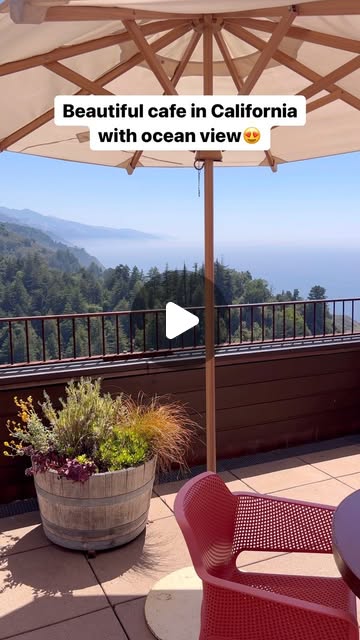 Café Kevah, above the Pacific