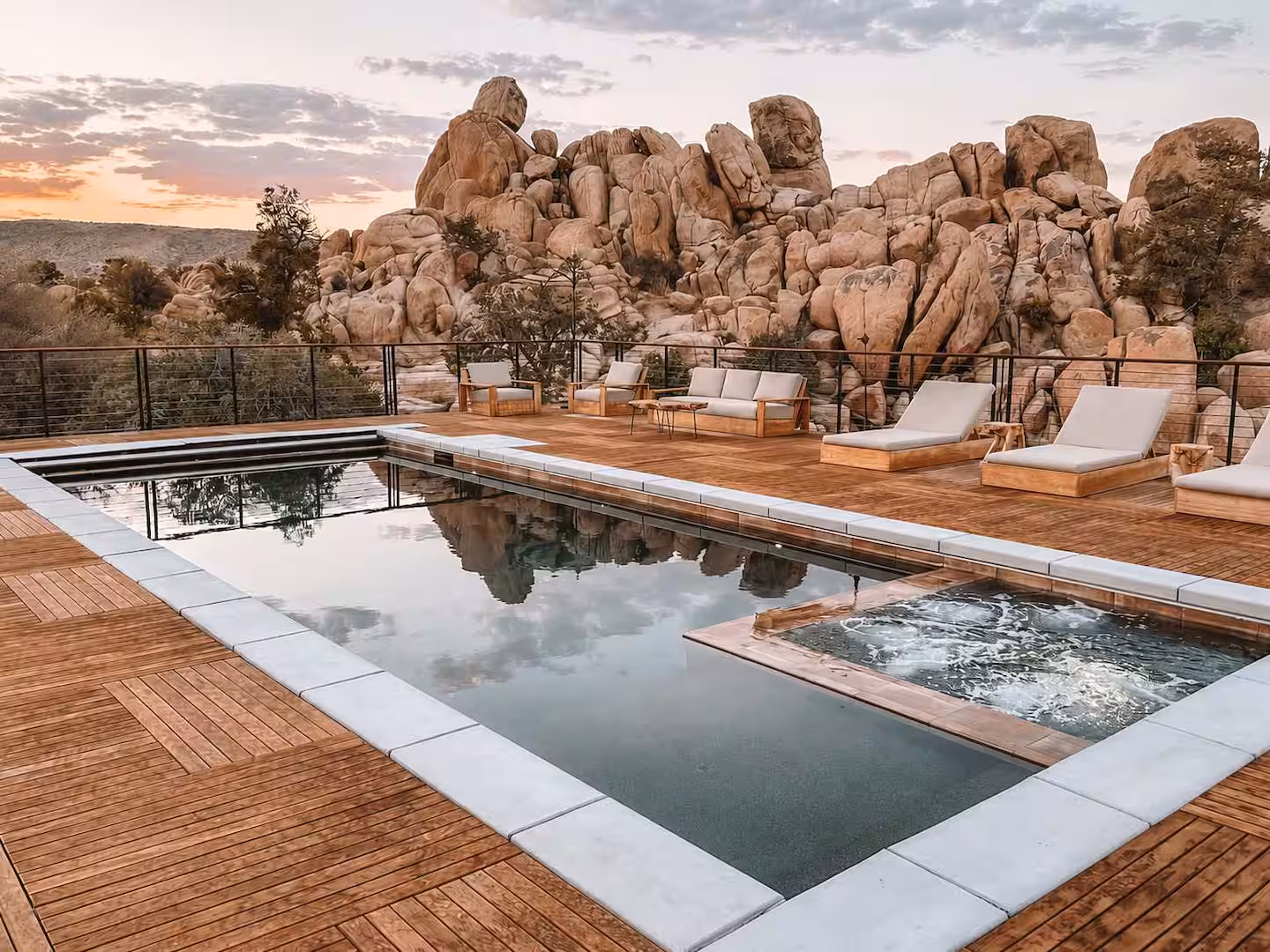 Stone & Sky · 13 Acres, Epic Pool & Spa in Boulders