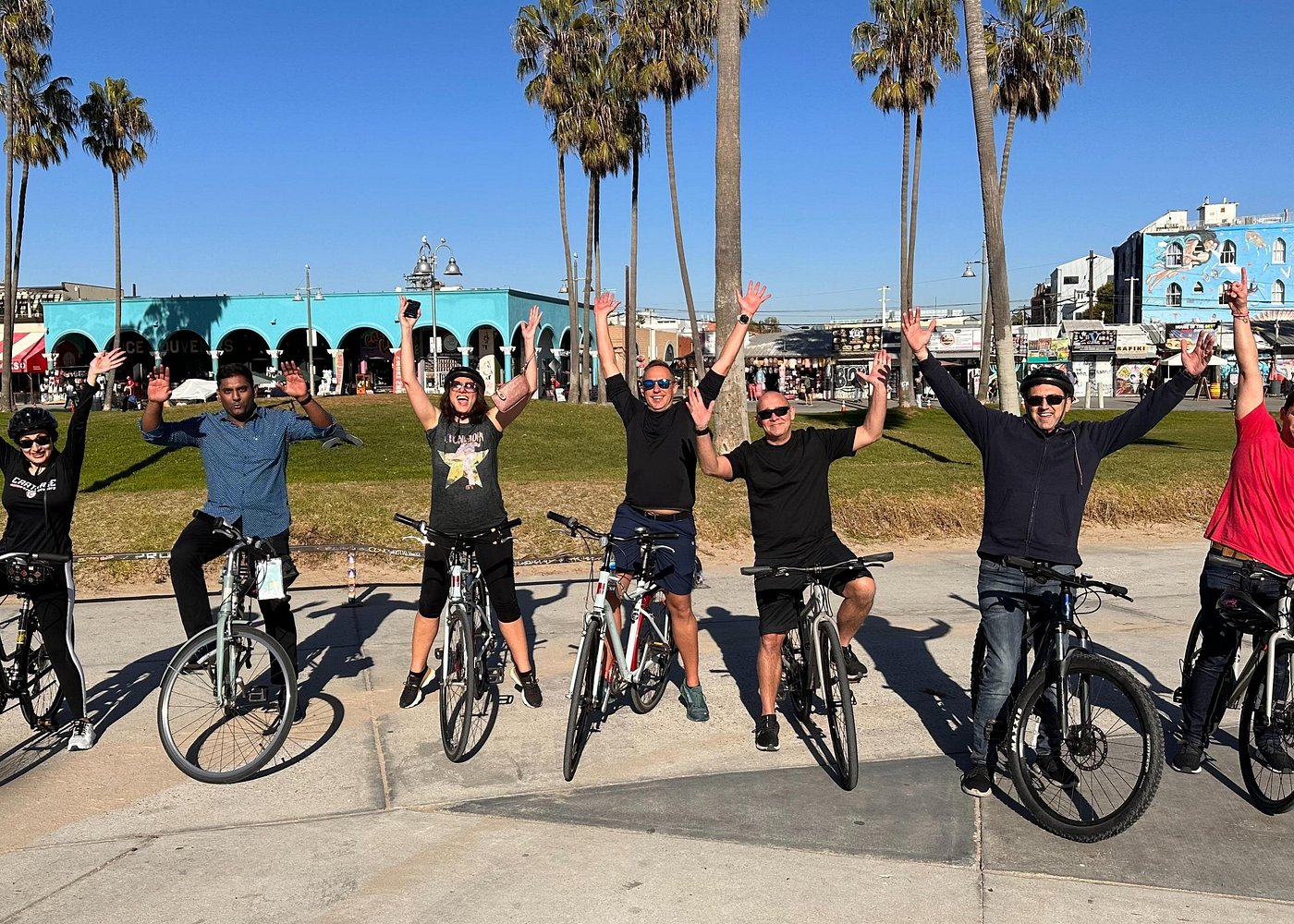 Los Angeles: Full-Day eBike Tour — Beaches, Beverly Hills & More