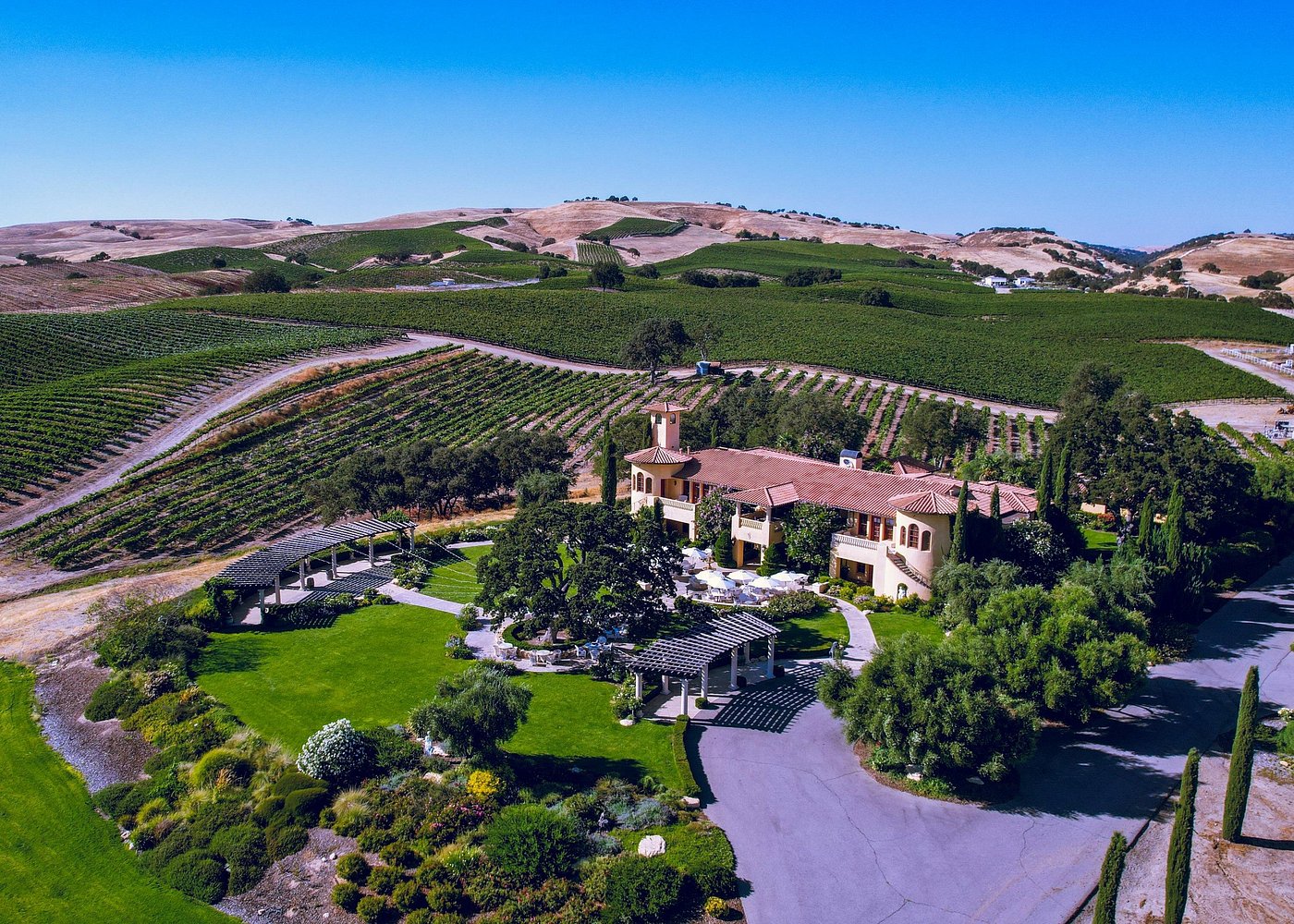 3-Winery Paso Robles Tour with Picnic Lunch & Tasting Fees